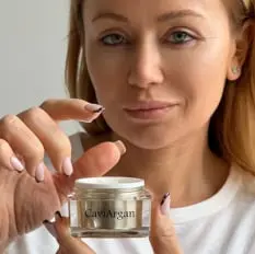 CAVIARGAN Buyer - Cathy j